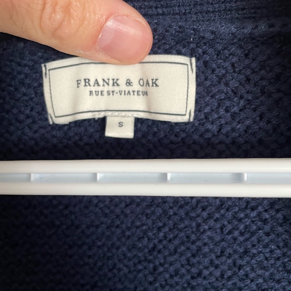 Frank and Oak men’s navy cardigan. Size small - Picture 4 of 4